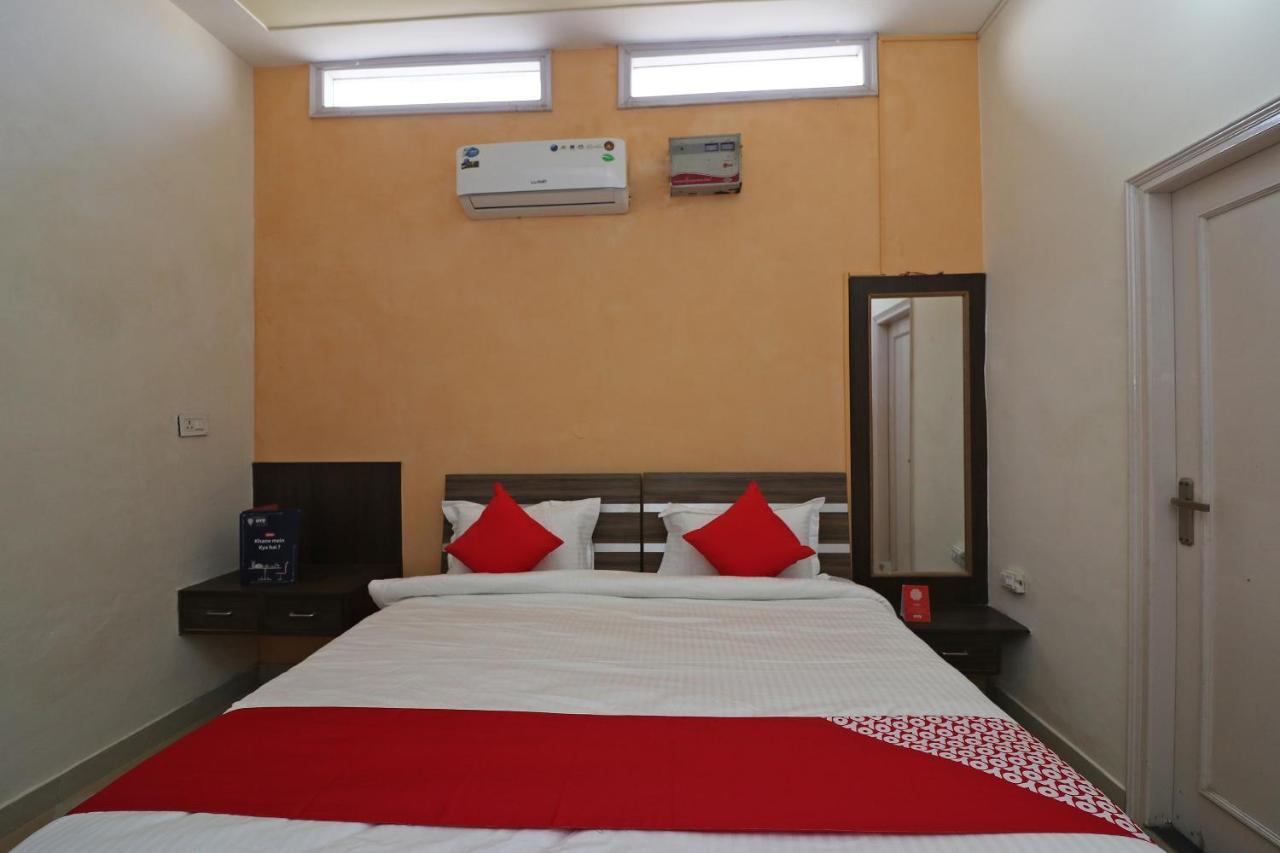 Oyo Flagship Mann Bed And Breakfast Rajpura Bagian luar foto