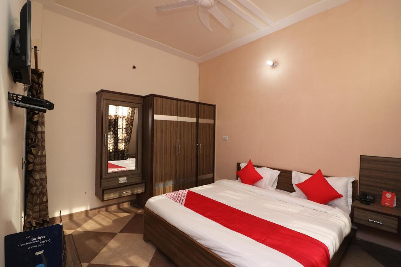 Oyo Flagship Mann Bed And Breakfast Rajpura Bagian luar foto
